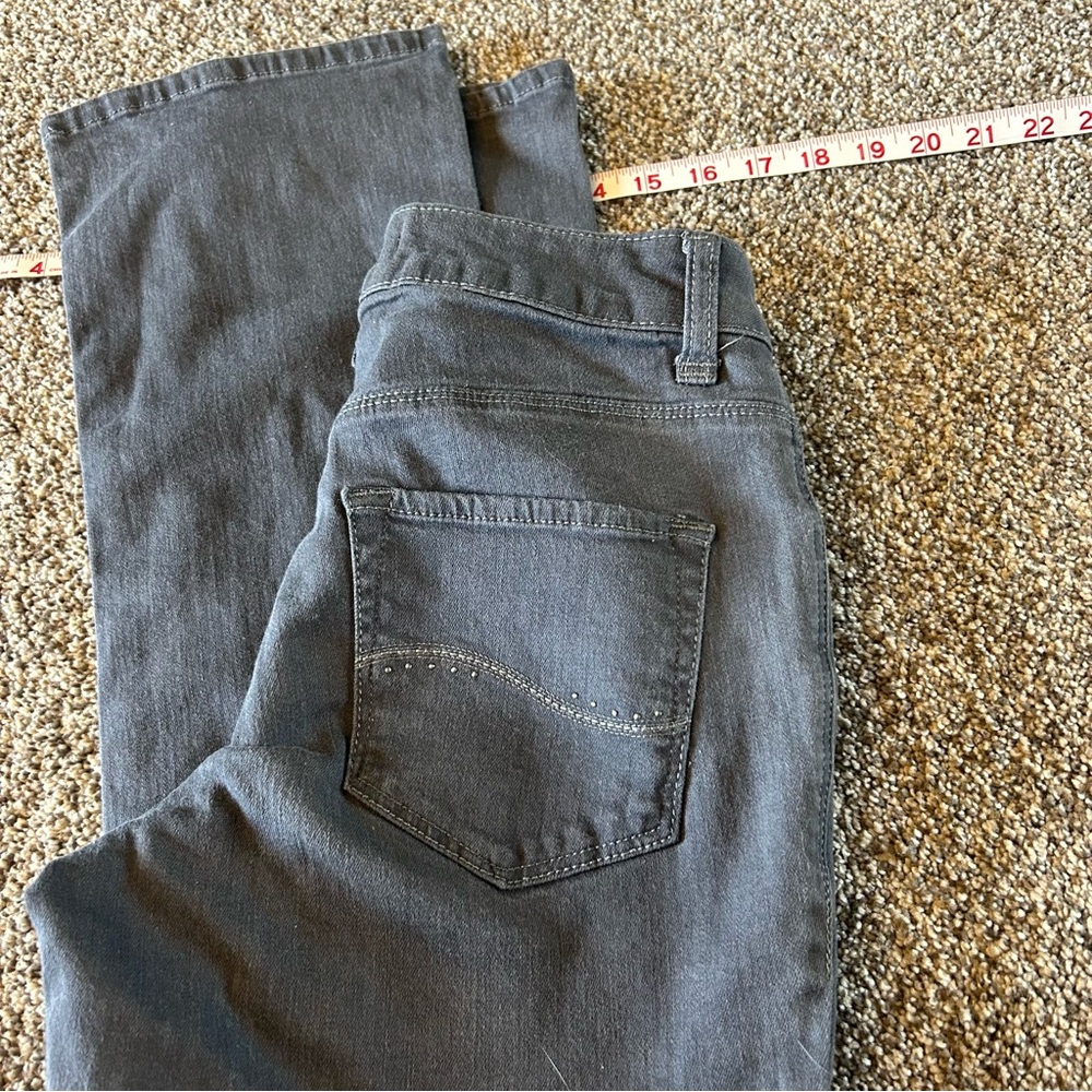 [Lee Platinum Label] Bootcut Gray Jeans Size 4 SHORT - Picture 8 of 9
